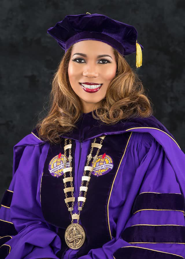 Dr. Roslyn Clark Artis